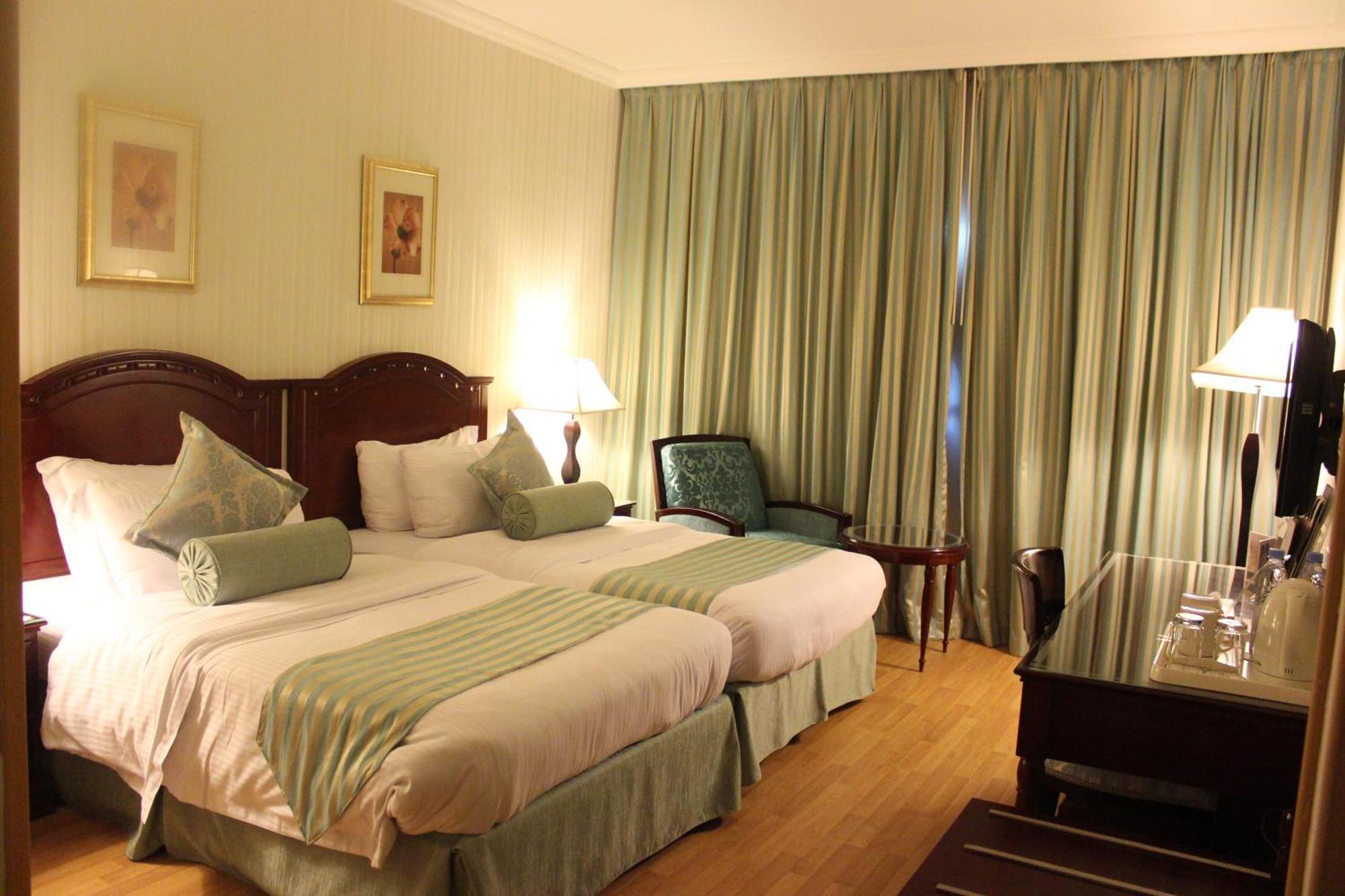 Swiss Al Hamra Hotel Dammam Exterior photo